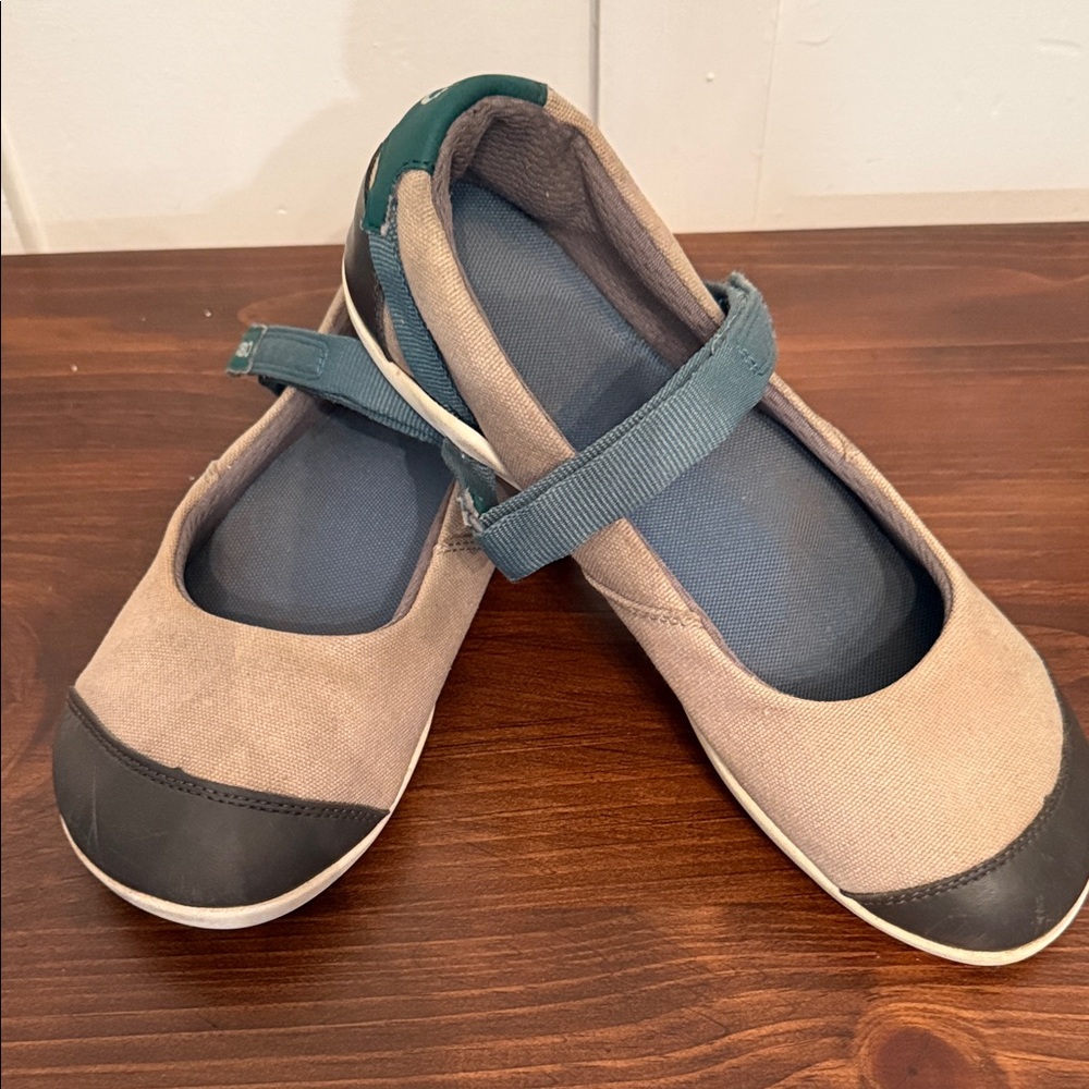 Women’s Canvas Mary Jane Flats in Taupe with Teal Strap